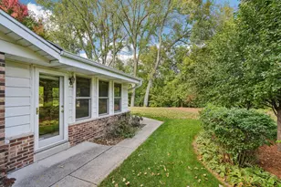 720 W Fairfield Ct, Glendale, WI 53217 - Photo 50