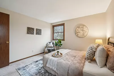 720 W Fairfield Ct, Glendale, WI 53217 - Photo 44