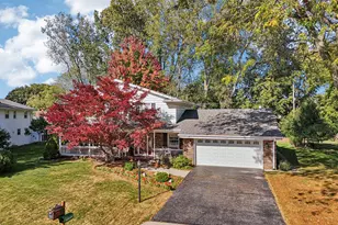 720 W Fairfield Ct, Glendale, WI 53217 - Photo 58