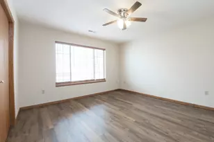 330 E Tyranena Park Rd, Lake Mills, WI 53551 - Photo 18