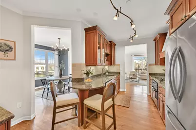 2173  Norhardt Dr, Brookfield, WI 53045 - Photo 12