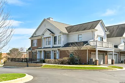 2173  Norhardt Dr, Brookfield, WI 53045 - Photo 2