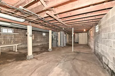 6402  Beloit Rd, West Allis, WI 53219 - Photo 30