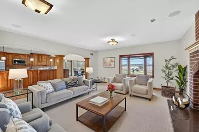 W287N6371  Broadwing Ct, Merton, WI 53029 - Photo 2