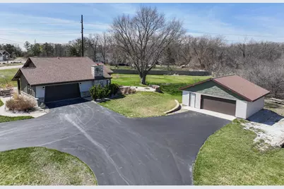 11606 W Ryan Rd, Franklin, WI 53132 - Photo 2