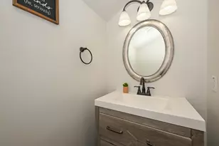 11606 W Ryan Rd, Franklin, WI 53132 - Photo 24