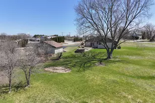 11606 W Ryan Rd, Franklin, WI 53132 - Photo 42