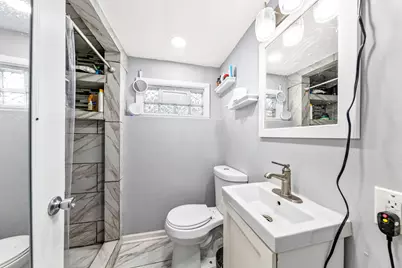 8306 W Ruby Ave, Milwaukee, WI 53218 - Photo 20