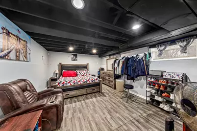 8306 W Ruby Ave, Milwaukee, WI 53218 - Photo 18