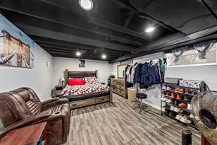 8306 W Ruby Ave, Milwaukee, WI 53218 - Photo 18