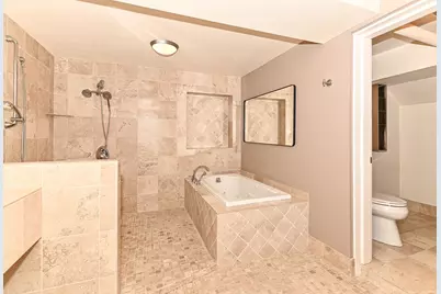 1904 N Farwell Ave #N, Milwaukee, WI 53202 - Photo 12