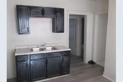 3015 N 6th St #3017, Milwaukee, WI 53212 - Photo 2