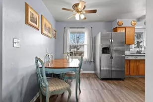 717 Buchholz St, Two Rivers, WI 54241 - Photo 6