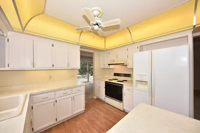 18905  Wilderness Ct #A, Brookfield, WI 53045 - Photo 18