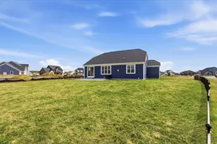 1425 Chapman Ct, Mukwonago, WI 53149 - Photo 26