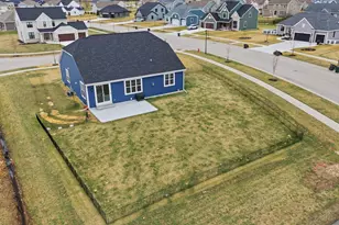 1425 Chapman Ct, Mukwonago, WI 53149 - Photo 30