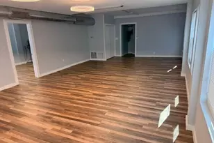 425 E Broadway, Waukesha, WI 53186 - Photo 14