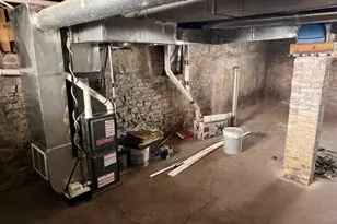 425 E Broadway, Waukesha, WI 53186 - Photo 20