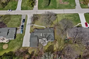 17505 Azure Ln, Brookfield, WI 53045 - Photo 14