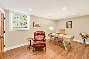 214 E Beechwood Ct, Mequon, WI 53092 - Photo 34