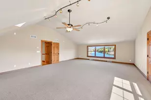 214 E Beechwood Ct, Mequon, WI 53092 - Photo 28