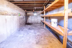 307 W Cady St, Watertown, WI 53094 - Photo 24