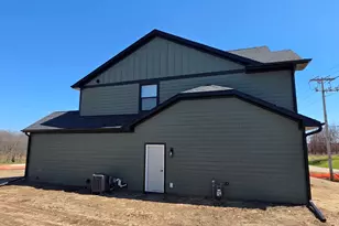 3528 W Park Dr, Geneva, WI 53147 - Photo 4