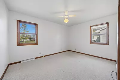 307  Martin St, Fort Atkinson, WI 53538 - Photo 22