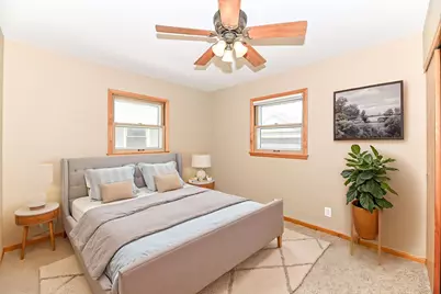 7818 W Warnimont Ave, Milwaukee, WI 53220 - Photo 6