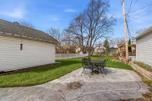 2463 N 65th St, Wauwatosa, WI 53213 - Photo 30