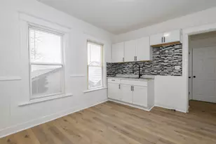 3109 W Lapham St, Milwaukee, WI 53215 - Photo 6