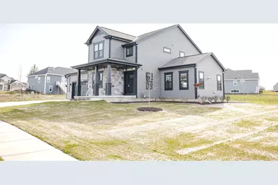 W206N5693  Muirfield Dr, Menomonee Falls, WI 53051 - Photo 4