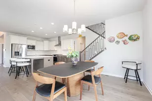 W206N5693 Muirfield Dr, Menomonee Falls, WI 53051 - Photo 16