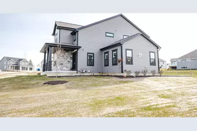 W206N5693  Muirfield Dr, Menomonee Falls, WI 53051 - Photo 6