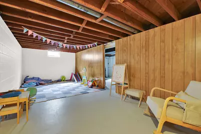 W64N353  Madison Ave, Cedarburg, WI 53012 - Photo 16