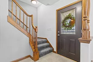 W170S7011 Southern Dr, Muskego, WI 53150 - Photo 4