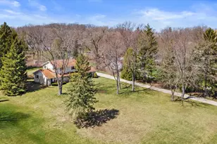 W170S7011 Southern Dr, Muskego, WI 53150 - Photo 32