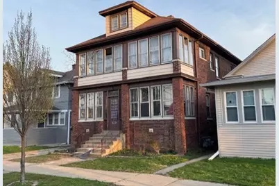 2009  Slauson Ave, Racine, WI 53403 - Photo 1