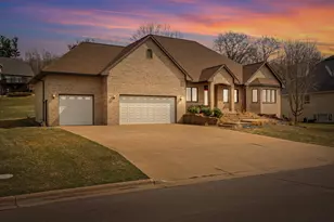 3315 Augusta Ln, Onalaska, WI 54650 - Photo 1