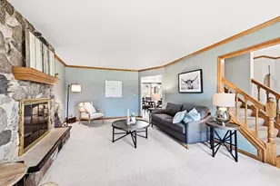 1624 Legend Cir, Waukesha, WI 53189 - Photo 6