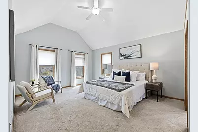 1624  Legend Cir, Waukesha, WI 53189 - Photo 22