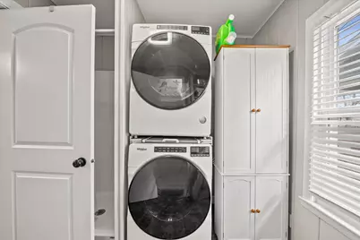 625 N Main St, Hartford, WI 53027 - Photo 14