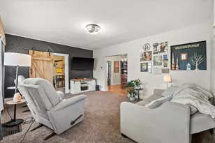 625 N Main St, Hartford, WI 53027 - Photo 10