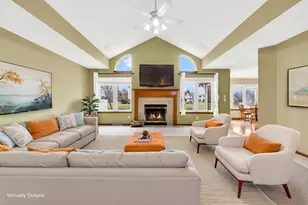 N67W13397 Roman Ct, Menomonee Falls, WI 53051 - Photo 10