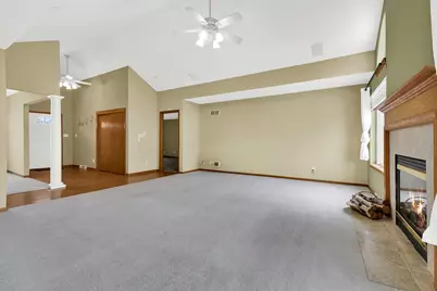 N67W13397  Roman Ct, Menomonee Falls, WI 53051 - Photo 12