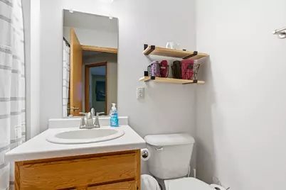 N48W16217  Lone Oak Ln, Menomonee Falls, WI 53051 - Photo 22