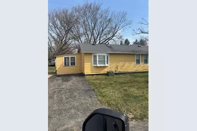 W1416  Locust Rd, Bloomfield, WI 53128 - Photo 2