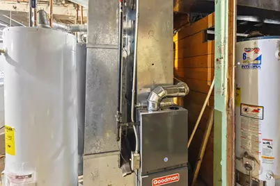 6410 W National Ave, West Allis, WI 53214 - Photo 12