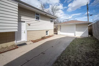 4954 N 85th St, Milwaukee, WI 53225 - Photo 22