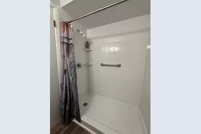 1116  Grove Ave #1118, Racine, WI 53405 - Photo 4